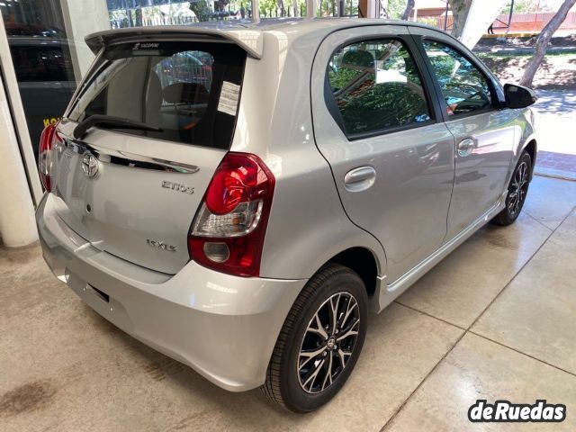Toyota Etios Nuevo en Mendoza, deRuedas