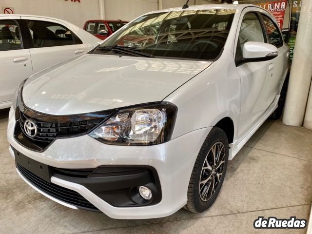 Toyota Etios Nuevo en Mendoza, deRuedas