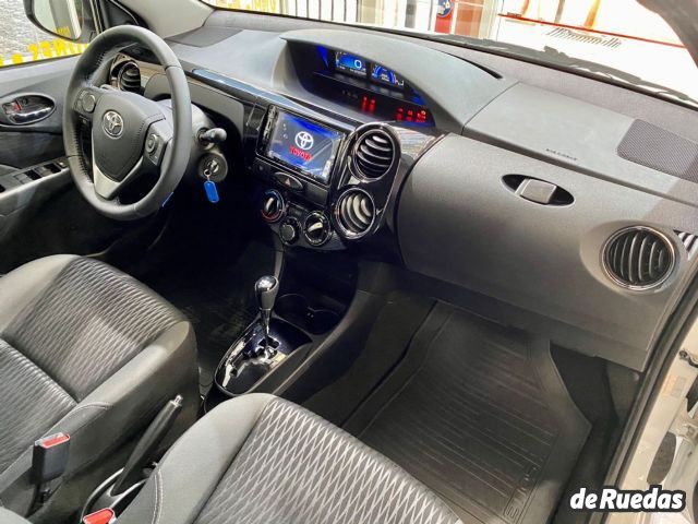 Toyota Etios Nuevo en Mendoza, deRuedas