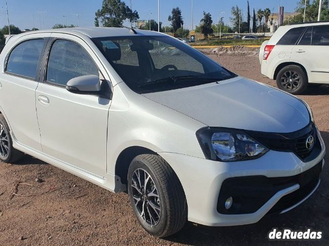 Toyota Etios Nuevo en Mendoza, deRuedas