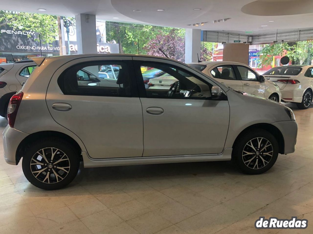 Toyota Etios Nuevo en Mendoza, deRuedas