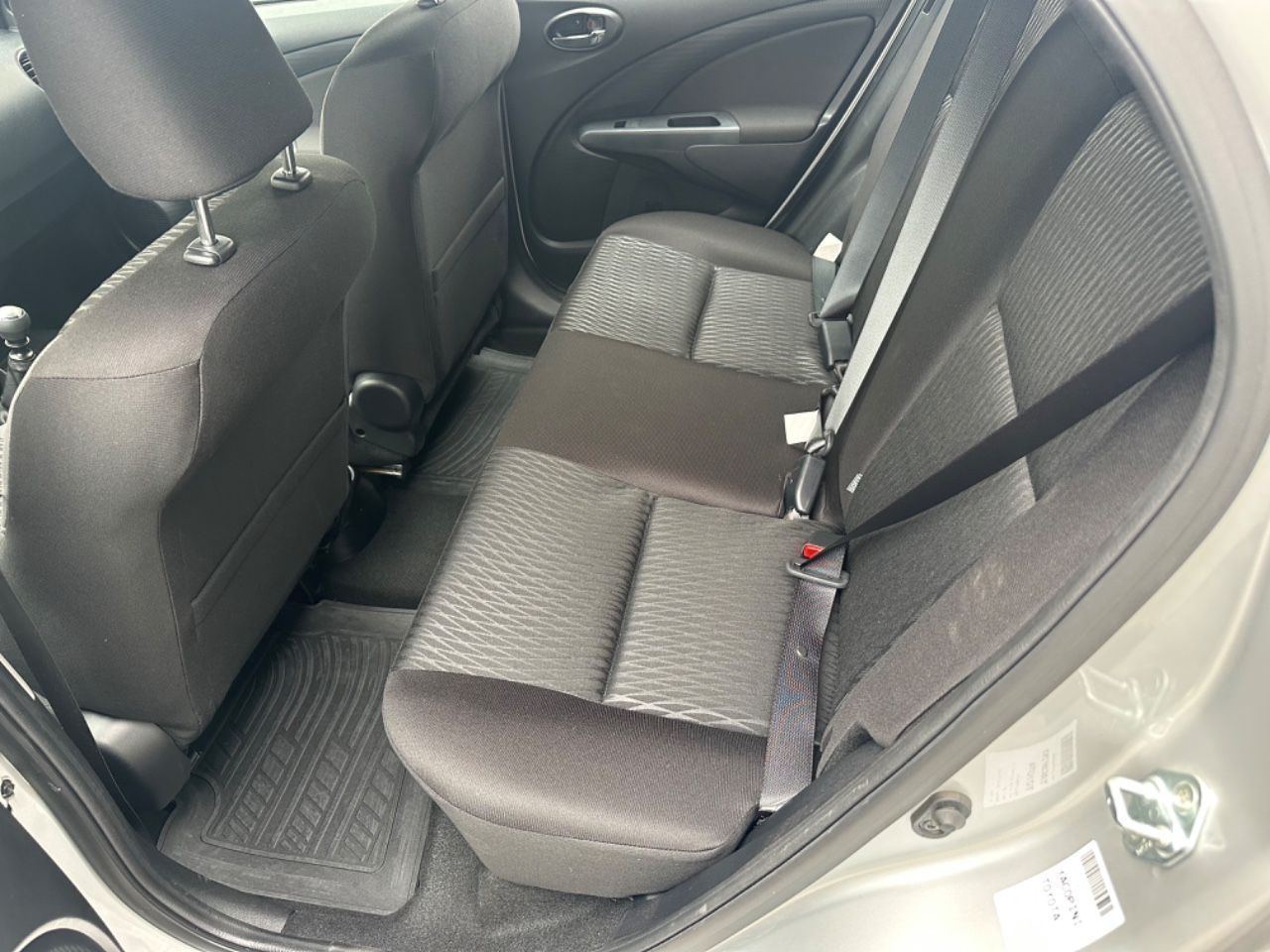Toyota Etios Nuevo en Mendoza, deRuedas