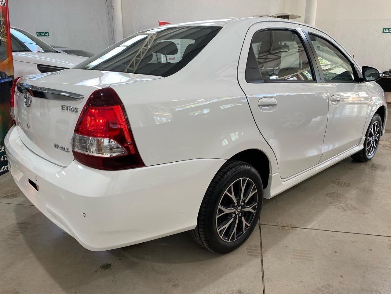 Toyota Etios Nuevo en Mendoza, deRuedas