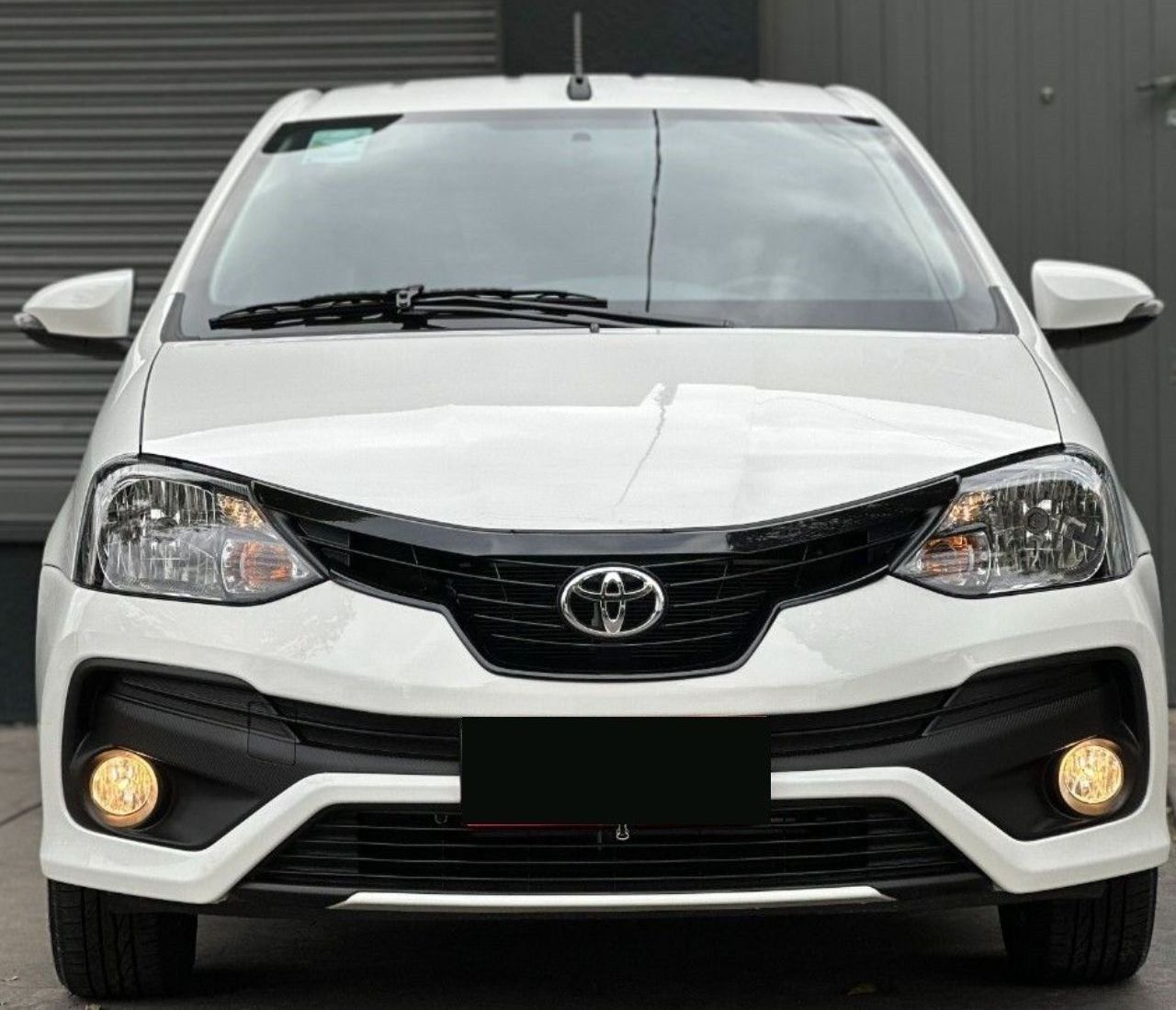 Toyota Etios Nuevo en Córdoba, deRuedas