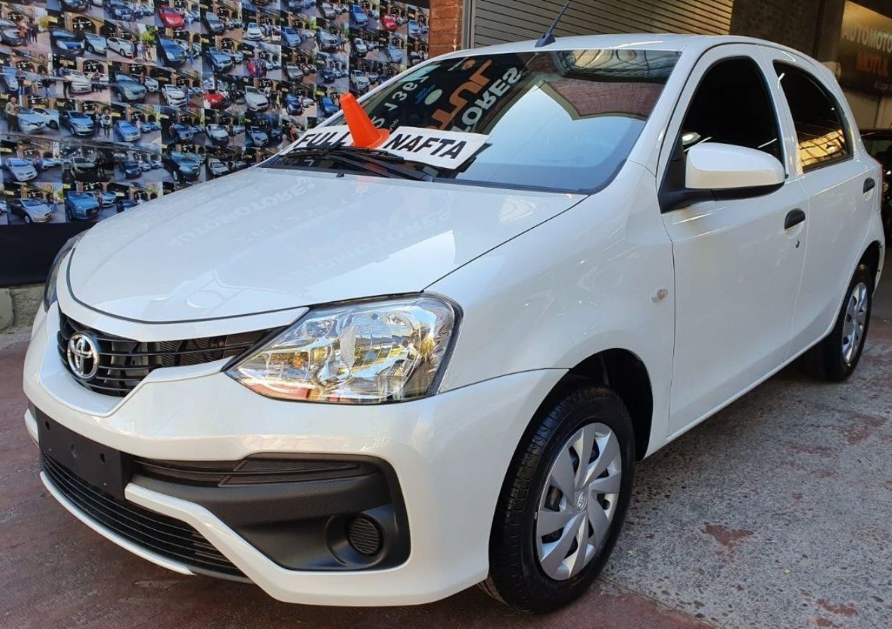 Toyota Etios Nuevo en Mendoza, deRuedas