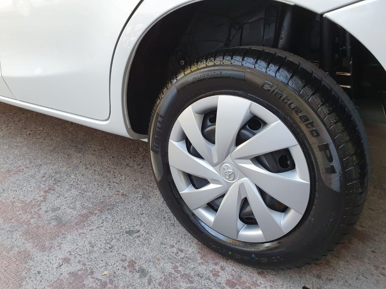 Toyota Etios Nuevo en Mendoza, deRuedas