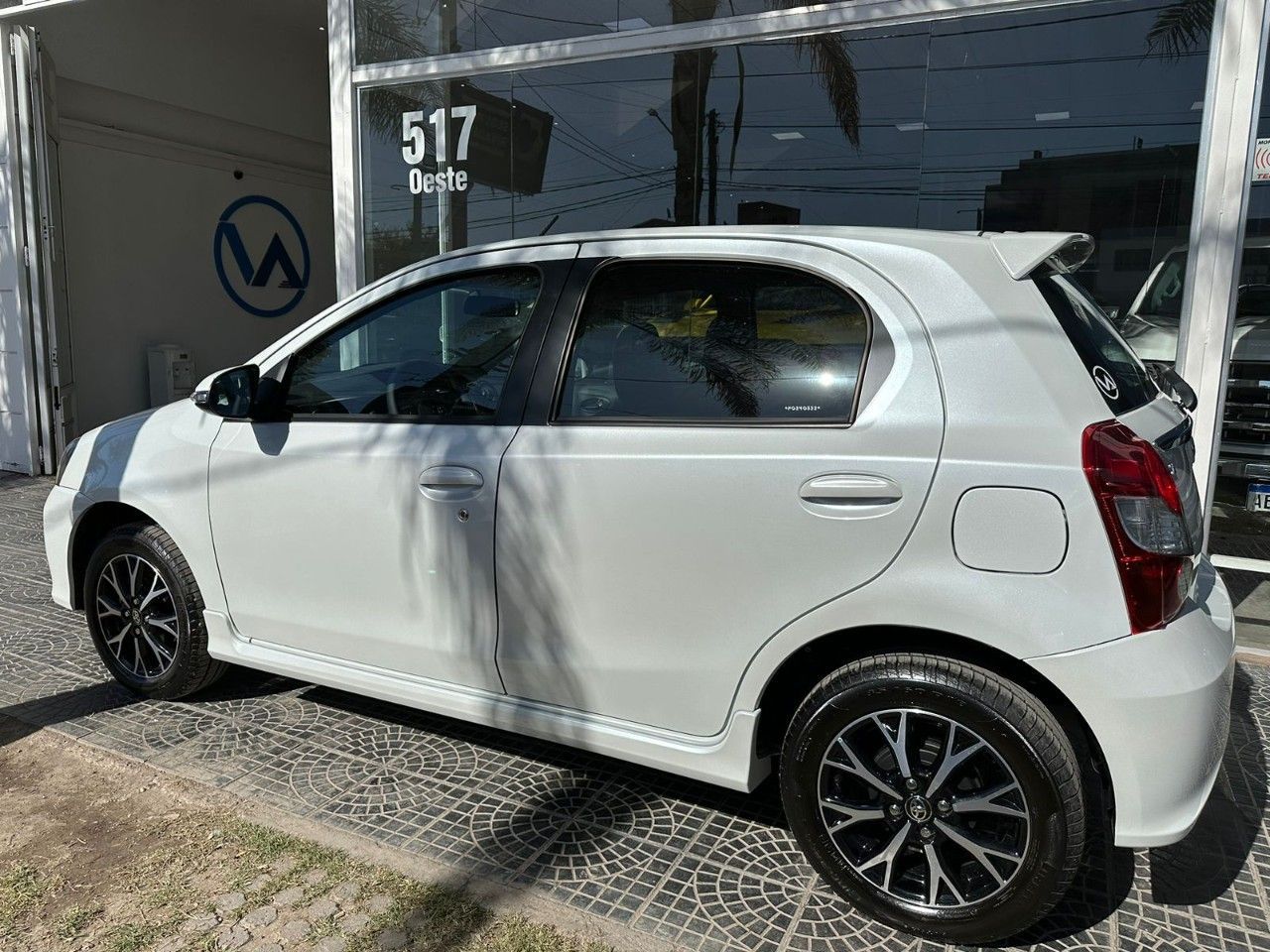 Toyota Etios Nuevo en San Juan, deRuedas