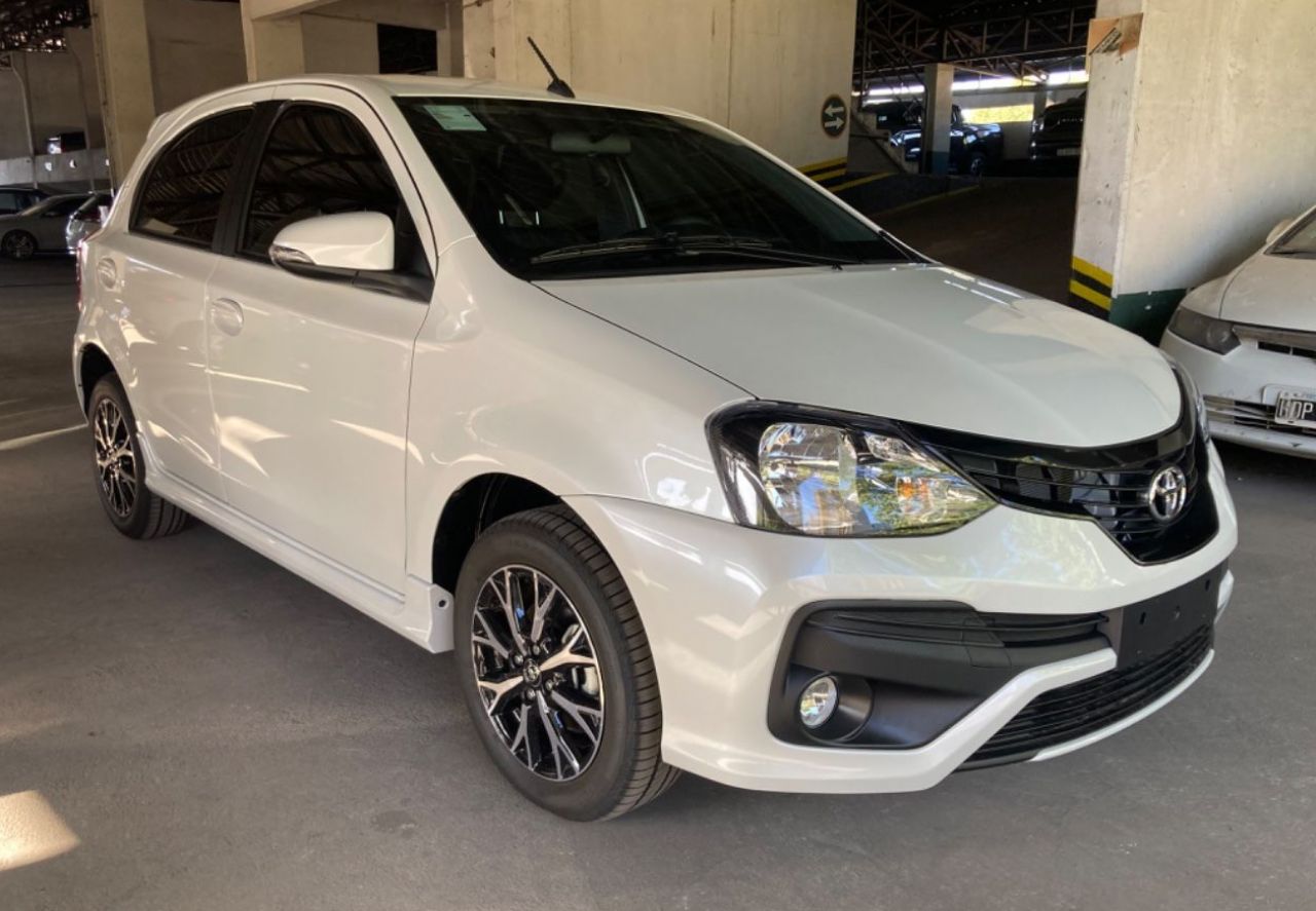 Toyota Etios Nuevo en Mendoza, deRuedas