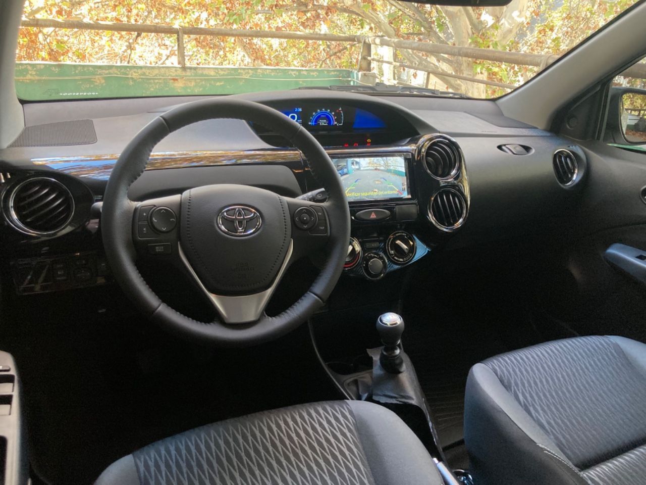 Toyota Etios Nuevo en Mendoza, deRuedas