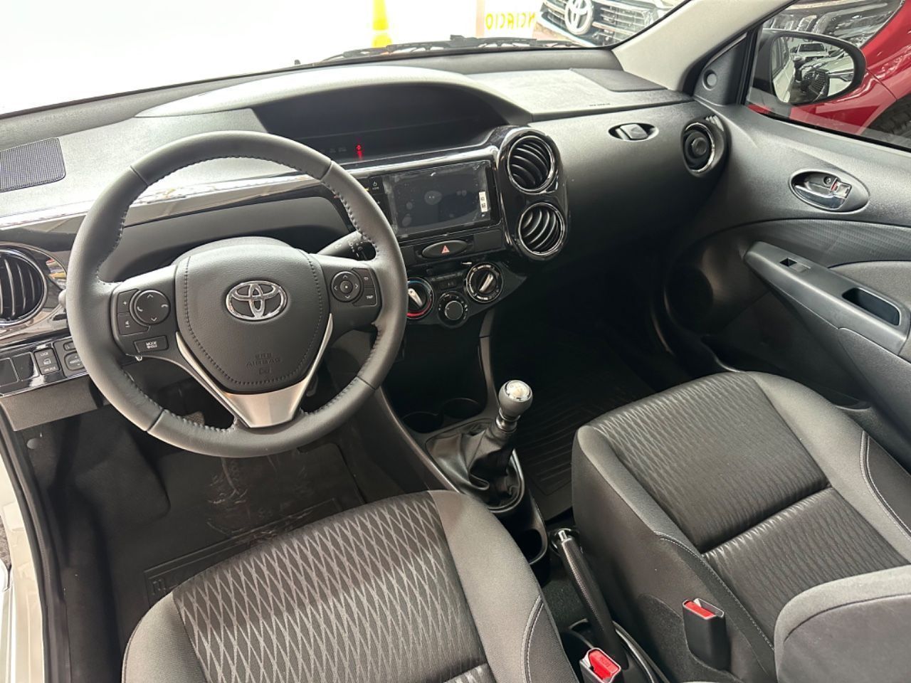 Toyota Etios Nuevo en Mendoza, deRuedas