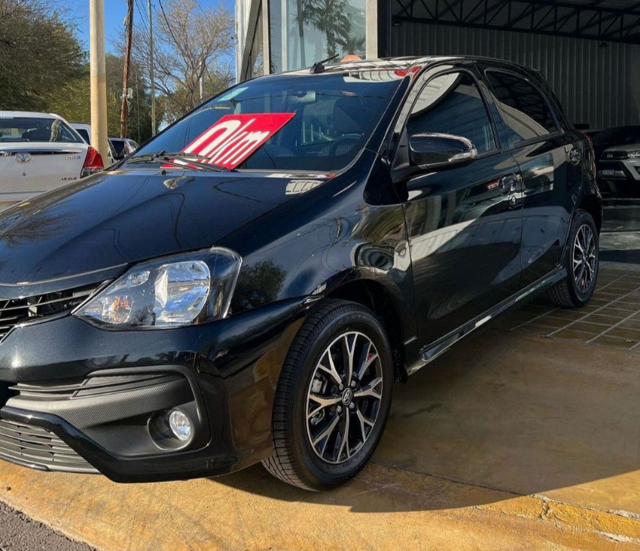 Toyota Etios Nuevo en San Juan, deRuedas