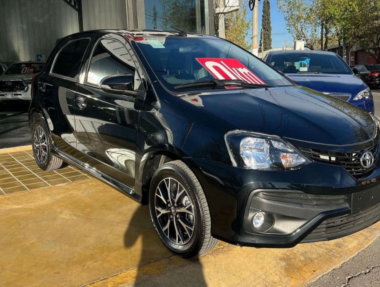 Toyota Etios Nuevo en San Juan, deRuedas