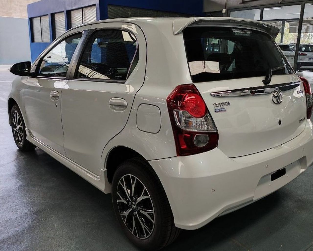 Toyota Etios Nuevo en Mendoza, deRuedas