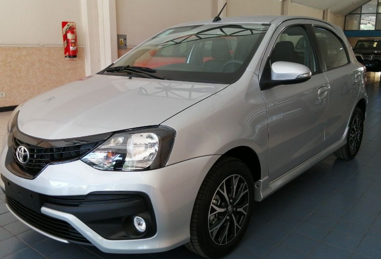 Toyota Etios Nuevo en Mendoza, deRuedas