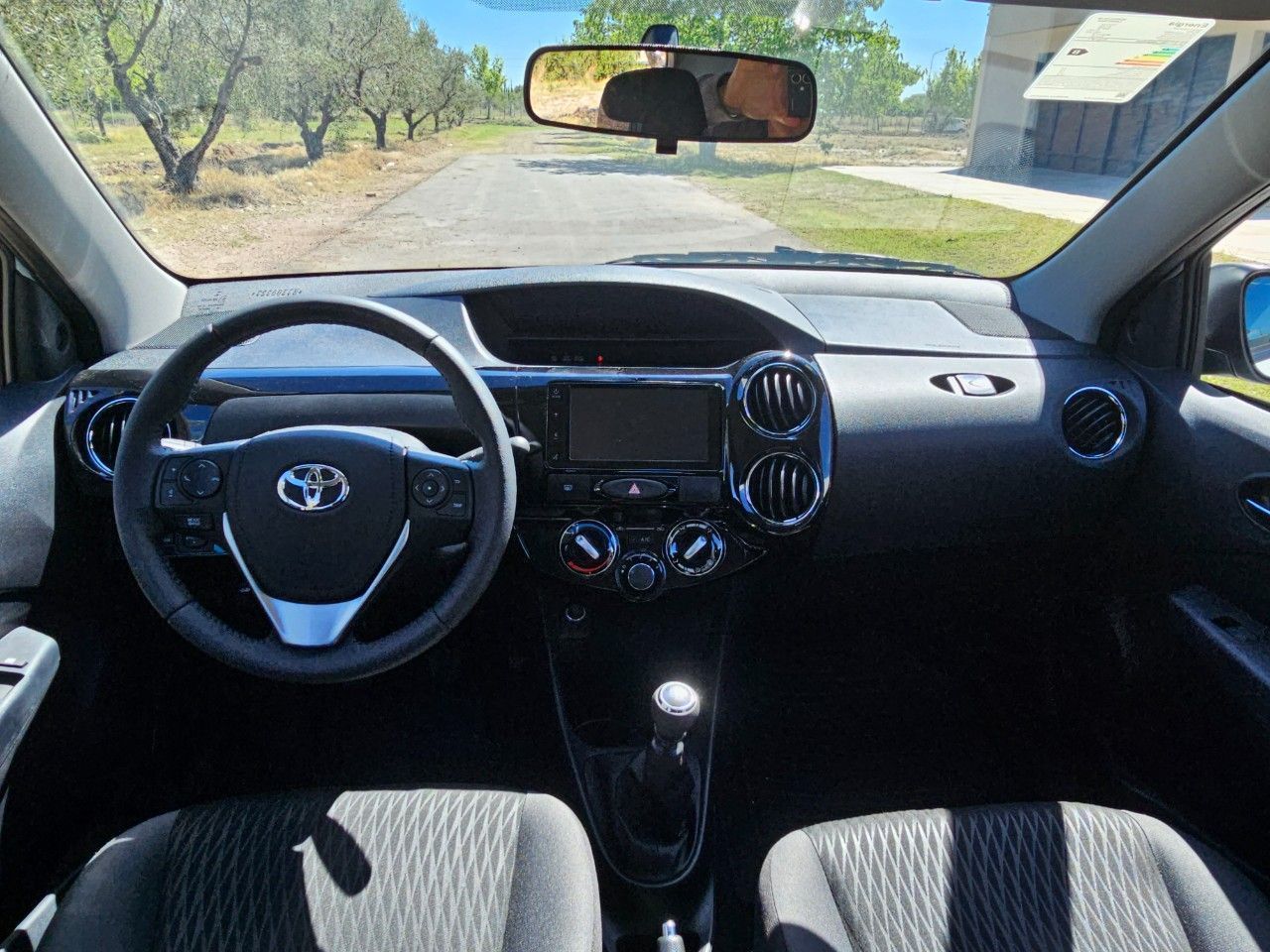 Toyota Etios Nuevo en Mendoza, deRuedas