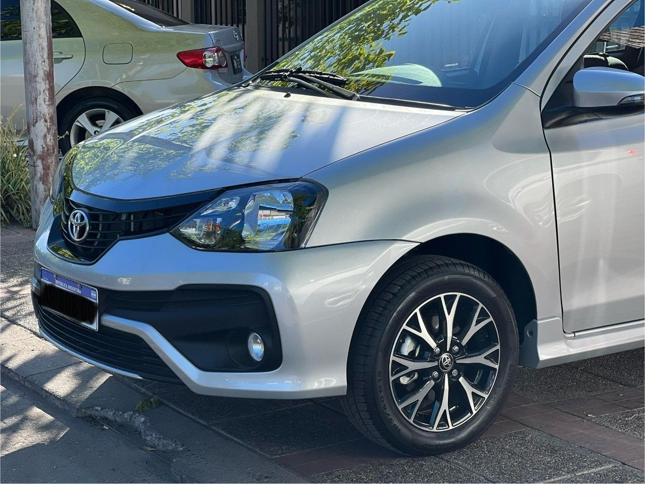 Toyota Etios Nuevo en Mendoza, deRuedas