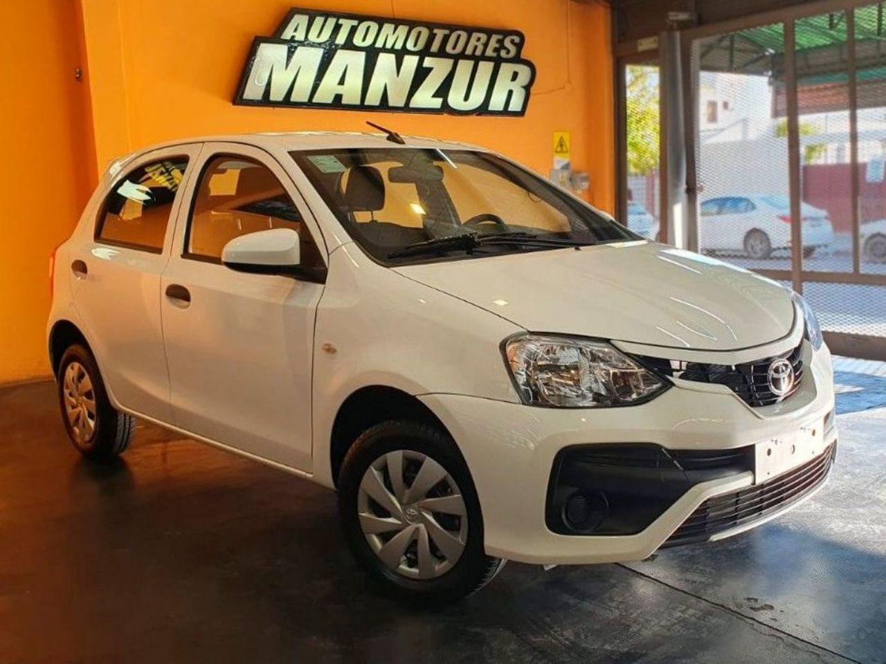 Toyota Etios Nuevo en Mendoza, deRuedas
