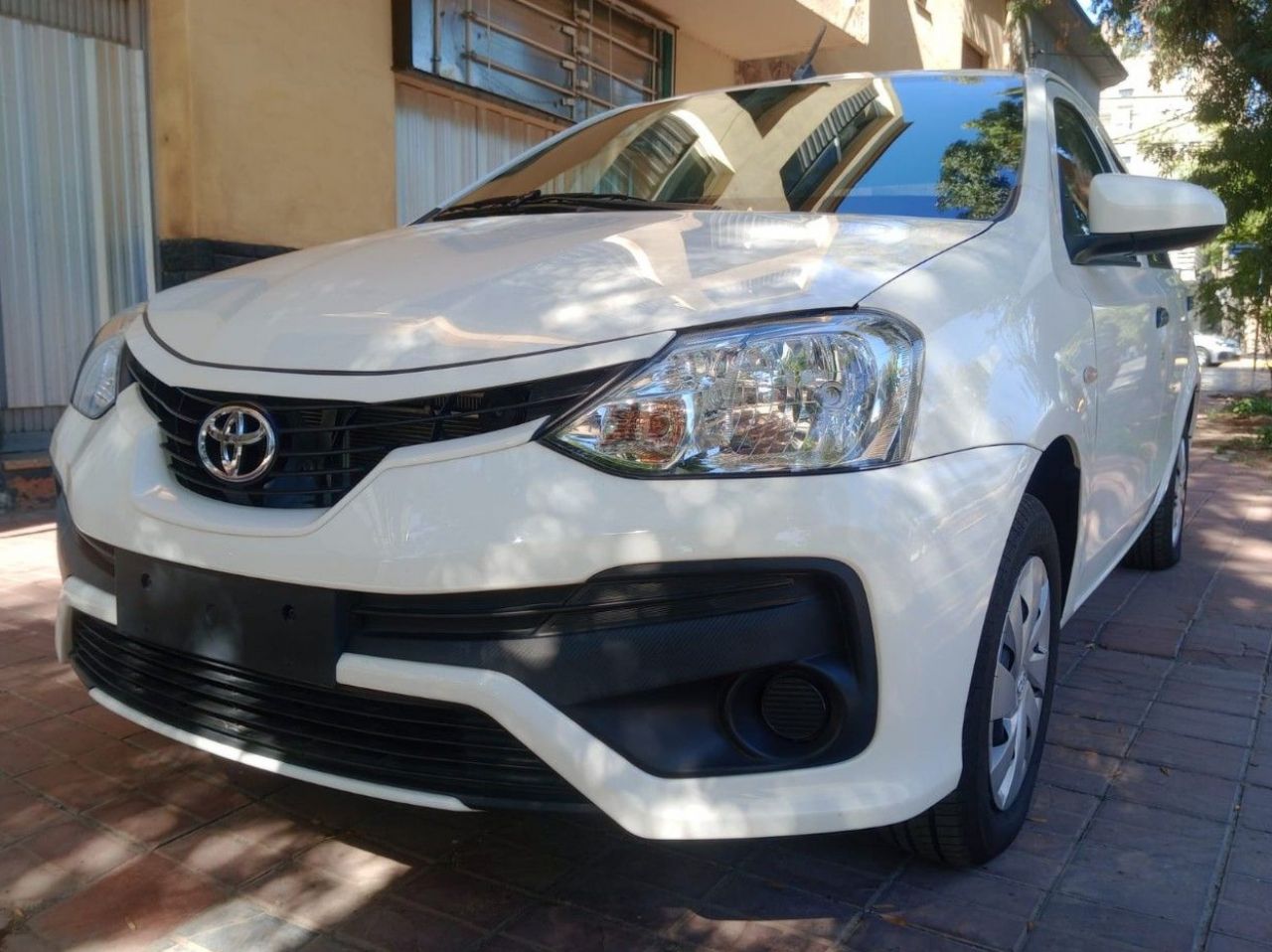 Toyota Etios Nuevo en Mendoza, deRuedas