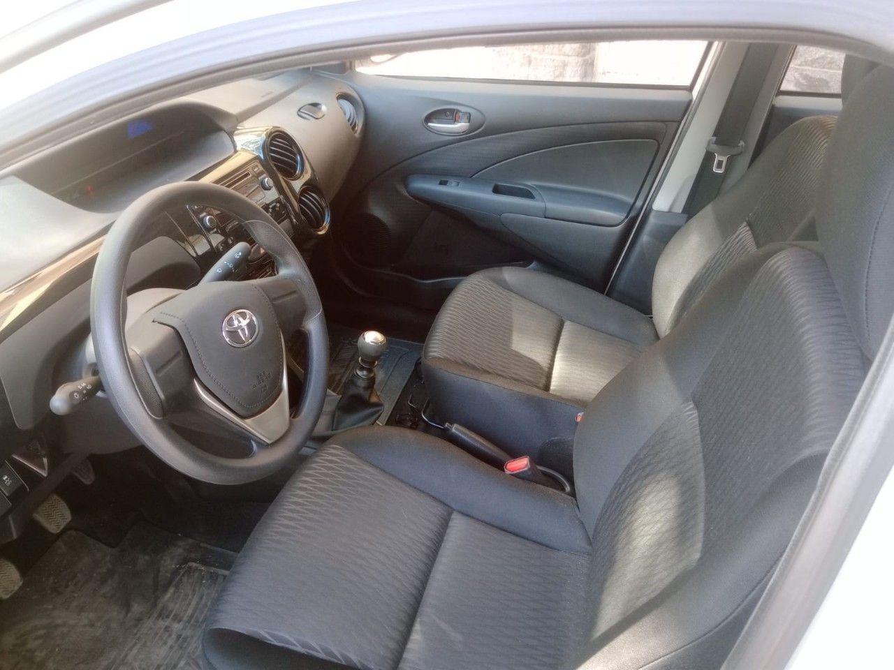 Toyota Etios Nuevo en Mendoza, deRuedas
