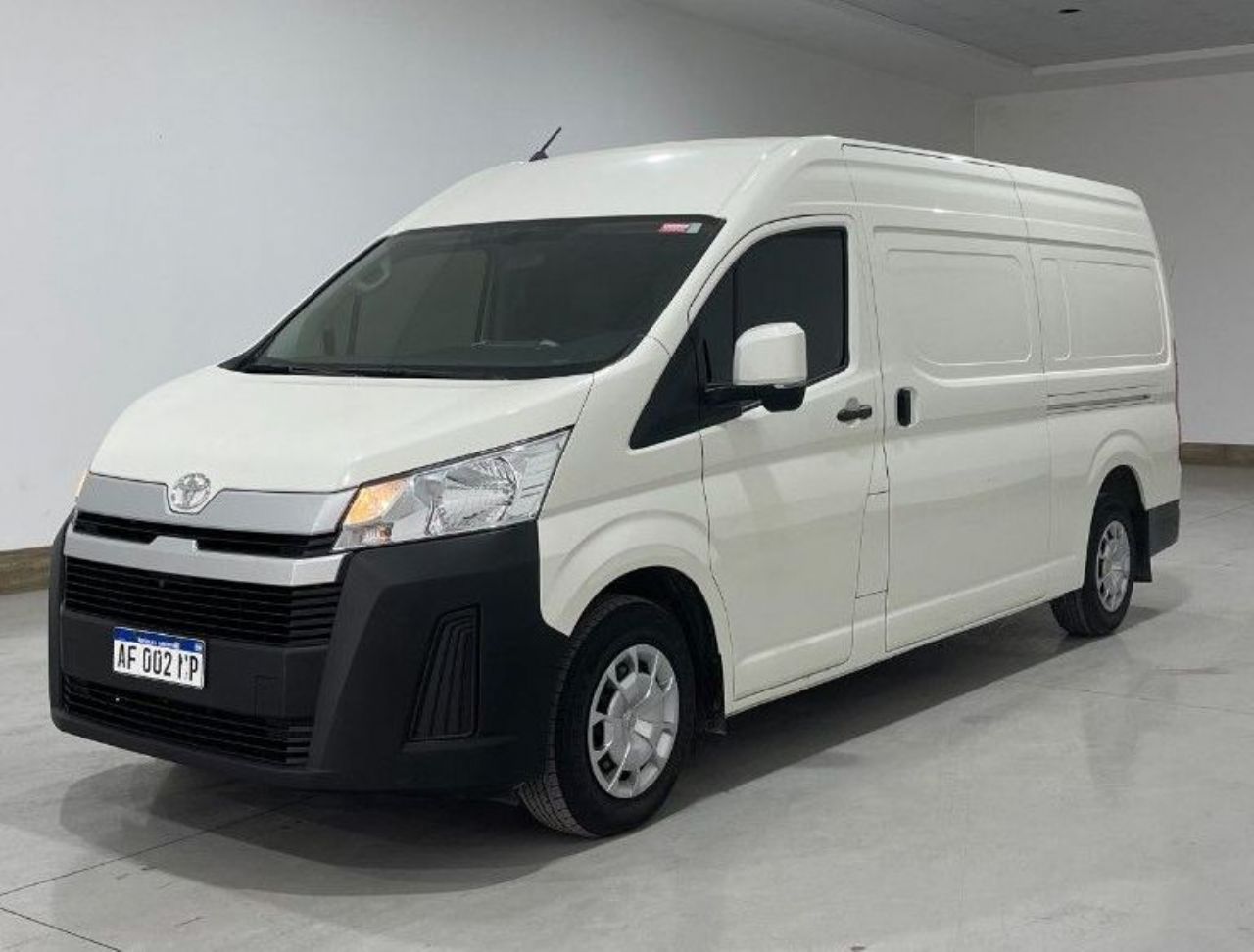 Toyota Hiace Usada en Mendoza, deRuedas