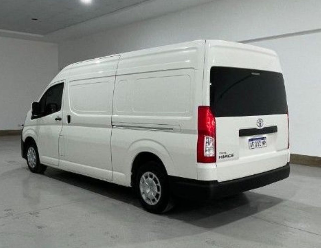Toyota Hiace Usada en Mendoza, deRuedas