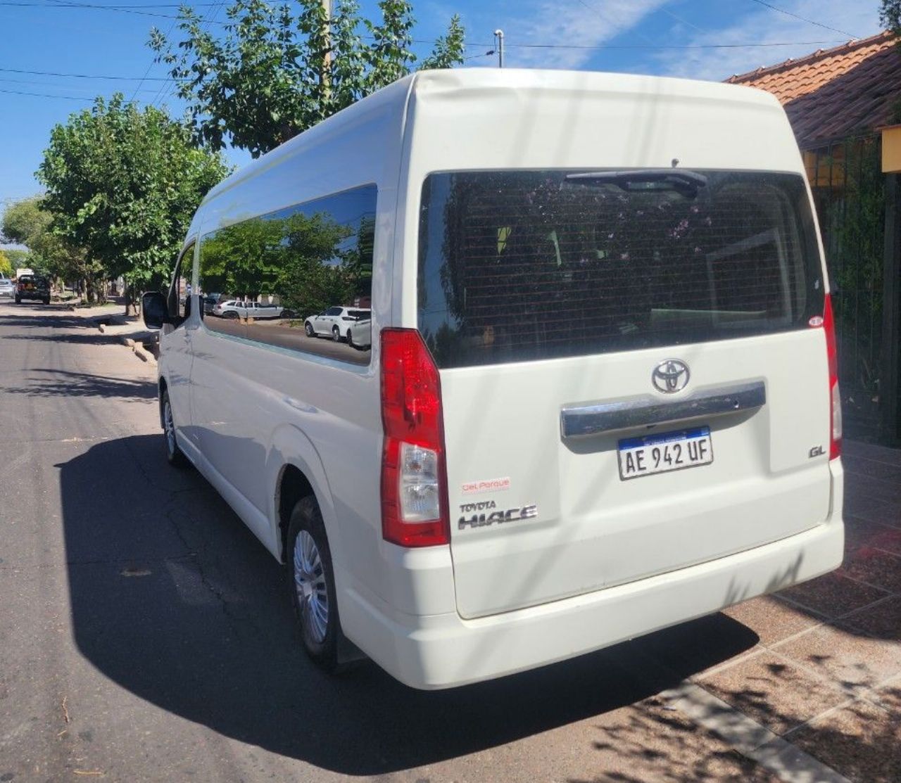 Toyota Hiace Usada en Mendoza, deRuedas