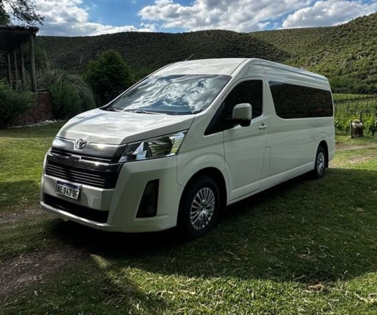 Toyota Hiace Usada Financiado en Mendoza, deRuedas