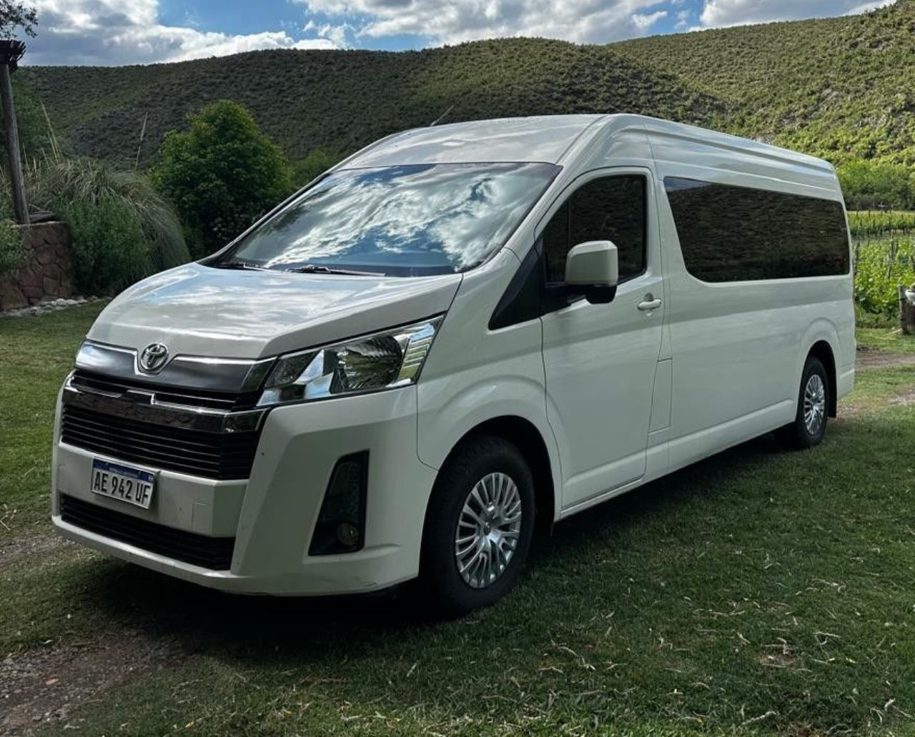 Toyota Hiace Usada Financiado en Mendoza, deRuedas