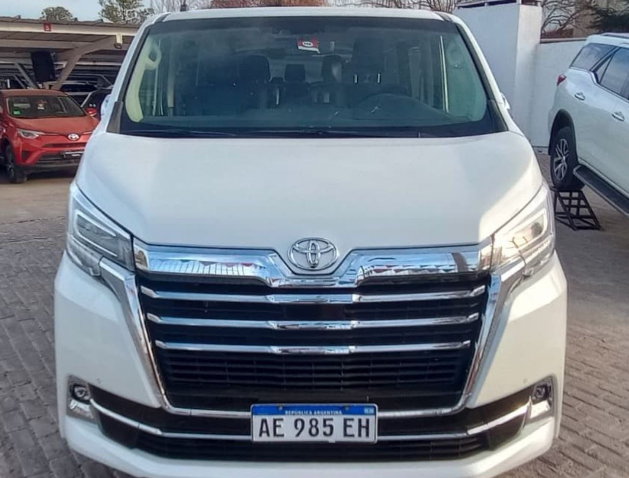 Toyota Hiace Usada en San Luis, deRuedas
