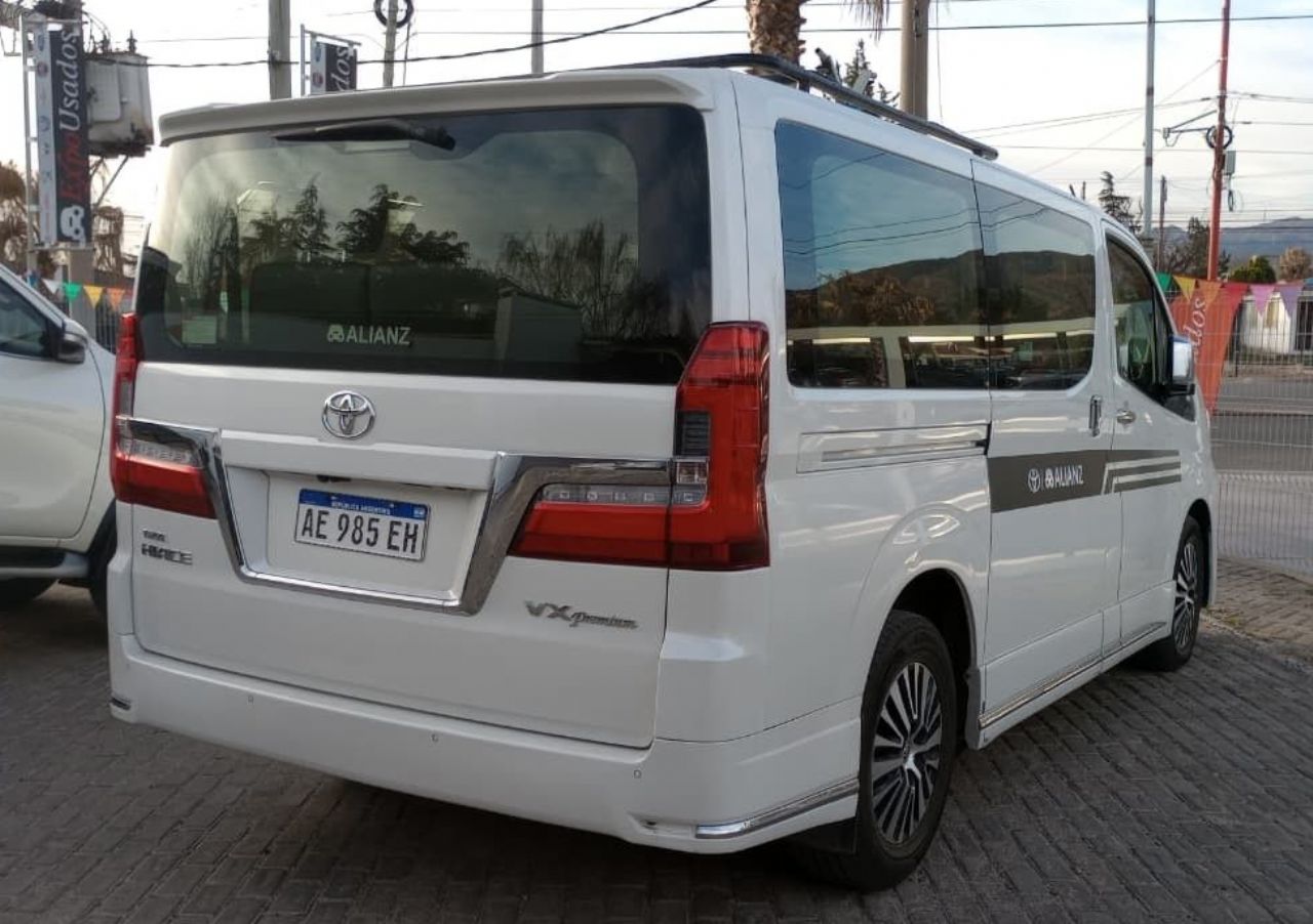 Toyota Hiace Usada en San Luis, deRuedas