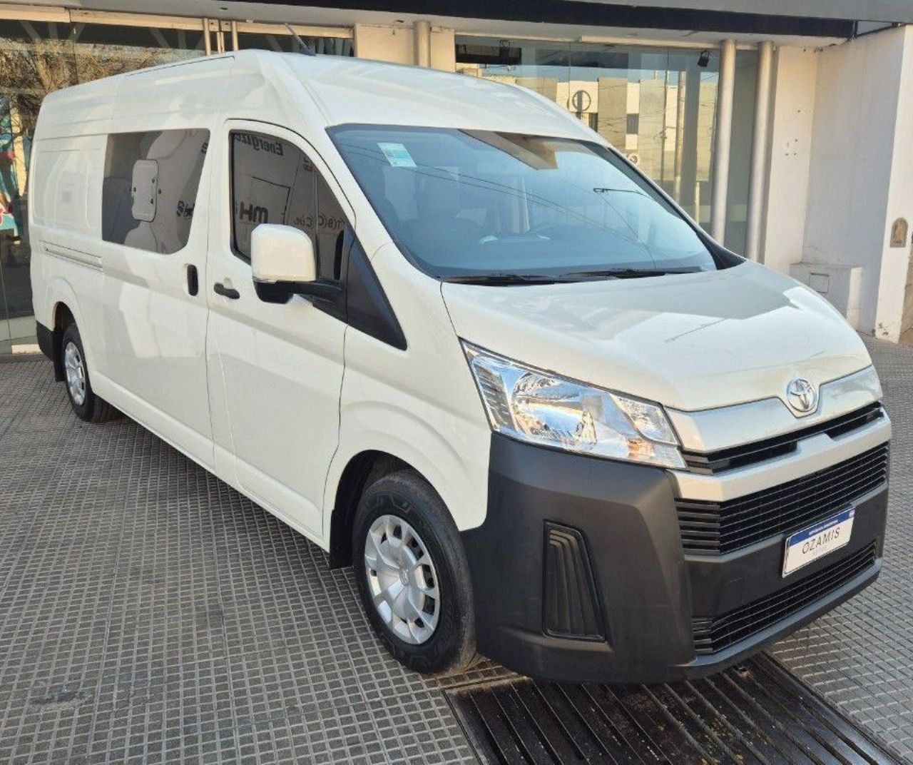 Toyota Hiace Usada Financiado en Mendoza, deRuedas