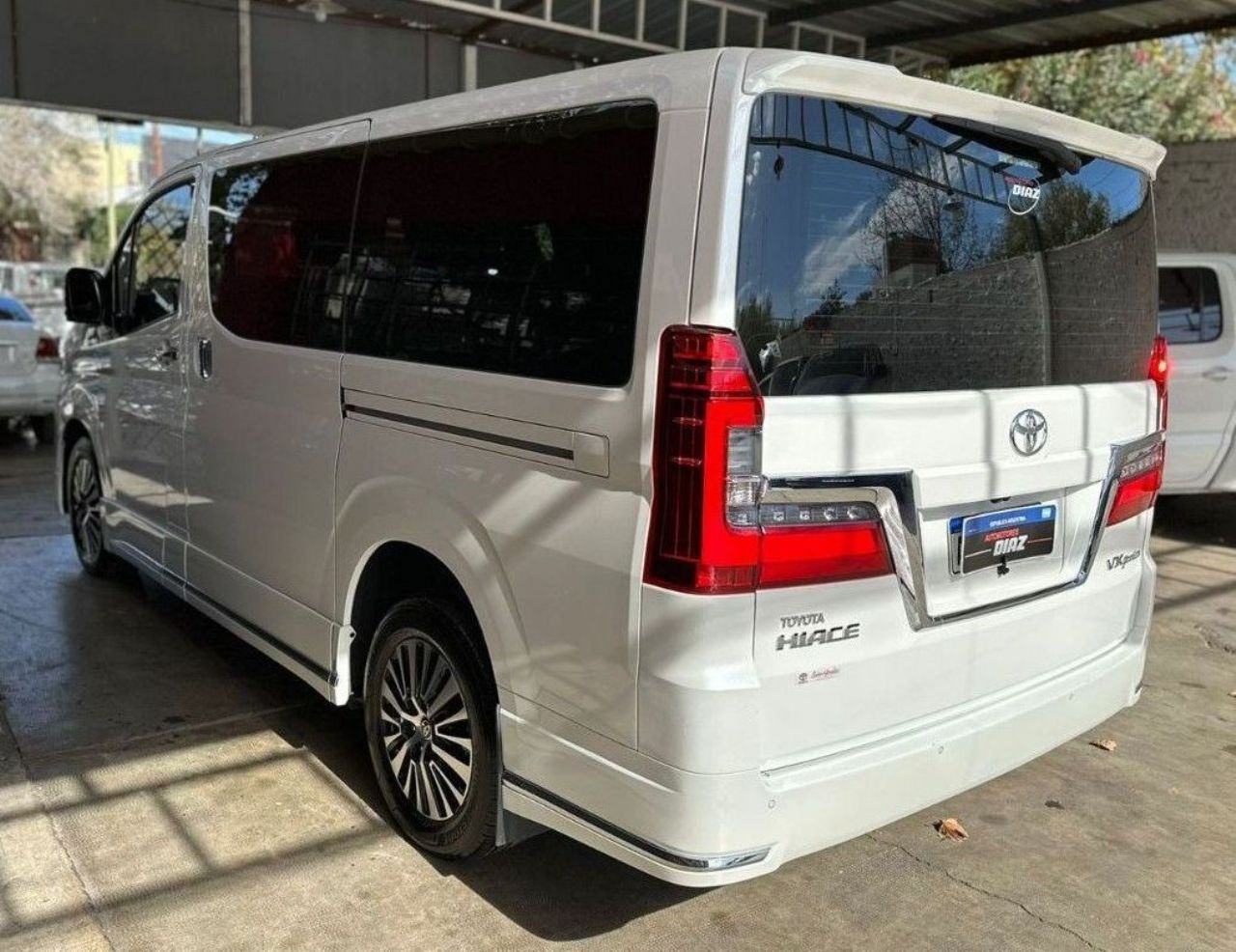 Toyota Hiace Usada Financiado en San Juan, deRuedas