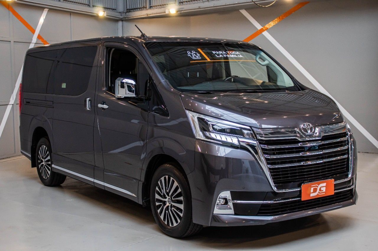 Toyota Hiace Usada en Córdoba, deRuedas