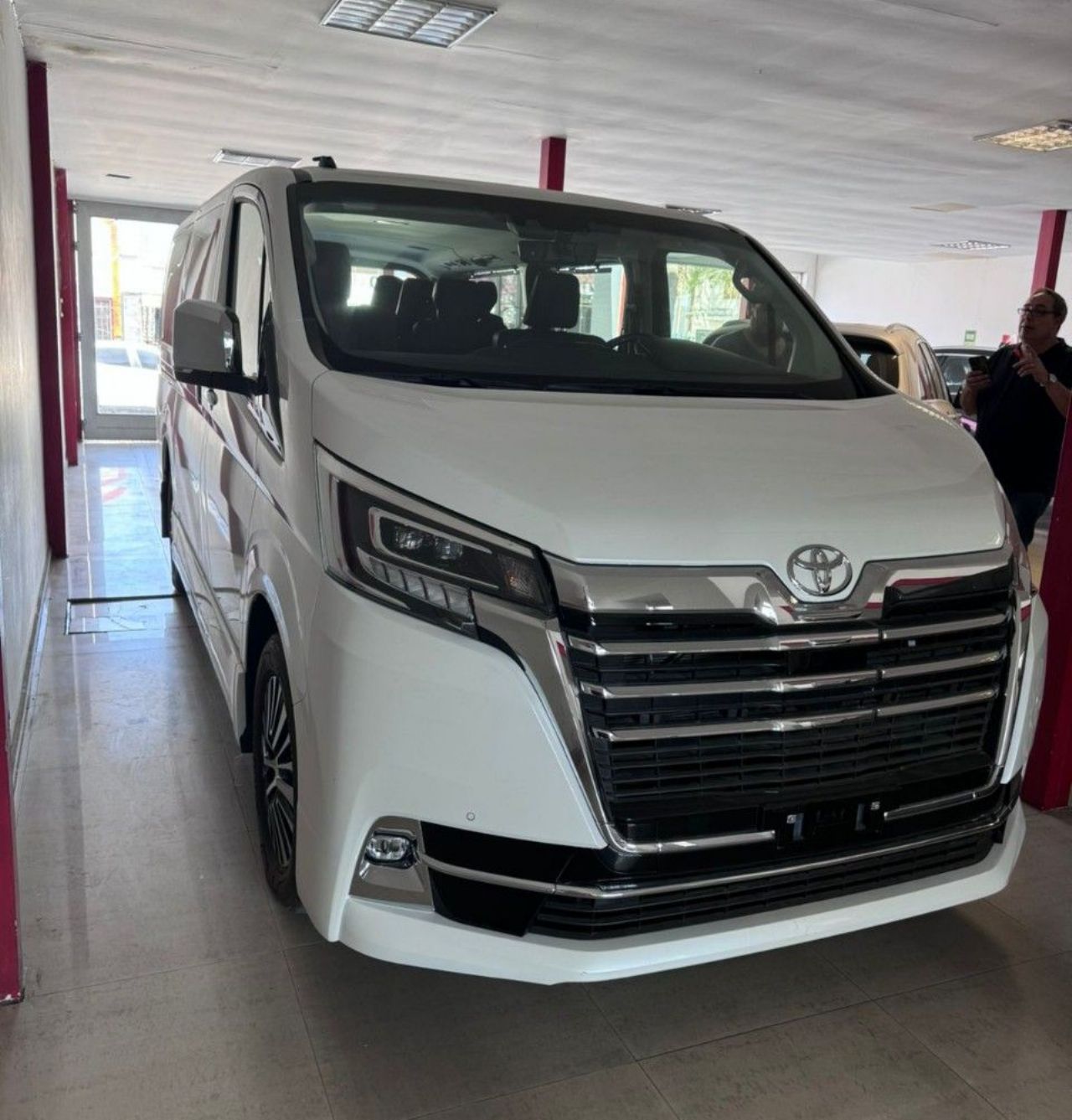 Toyota Hiace Usada Financiado en Córdoba, deRuedas