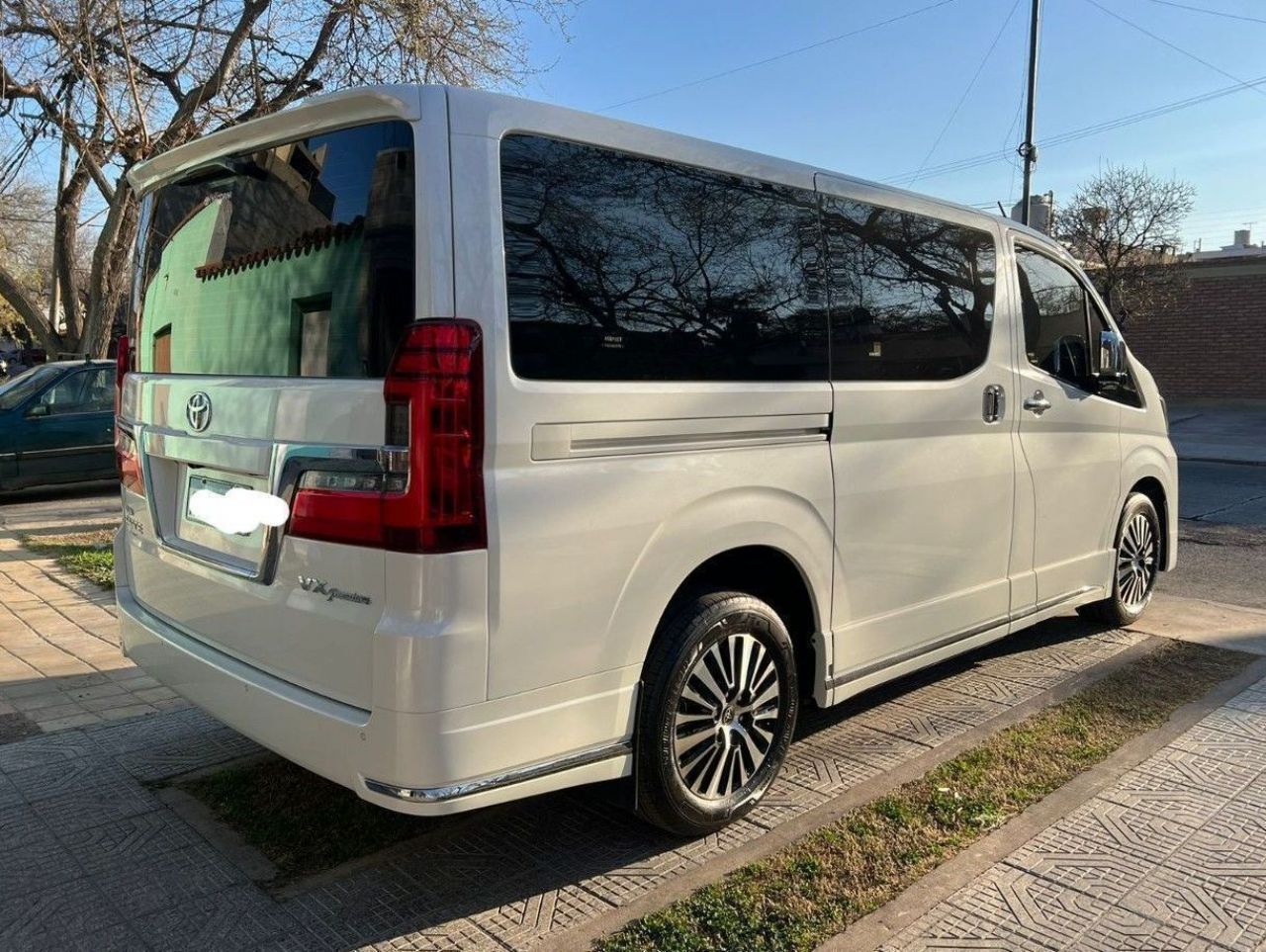 Toyota Hiace Usada en Mendoza, deRuedas