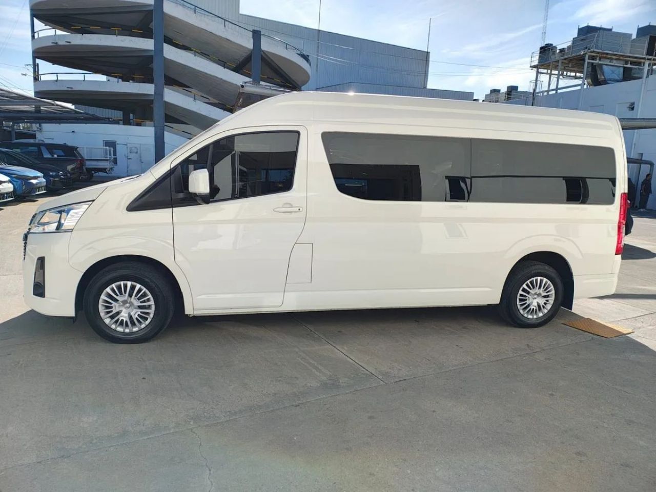 Toyota Hiace Usada en Córdoba, deRuedas