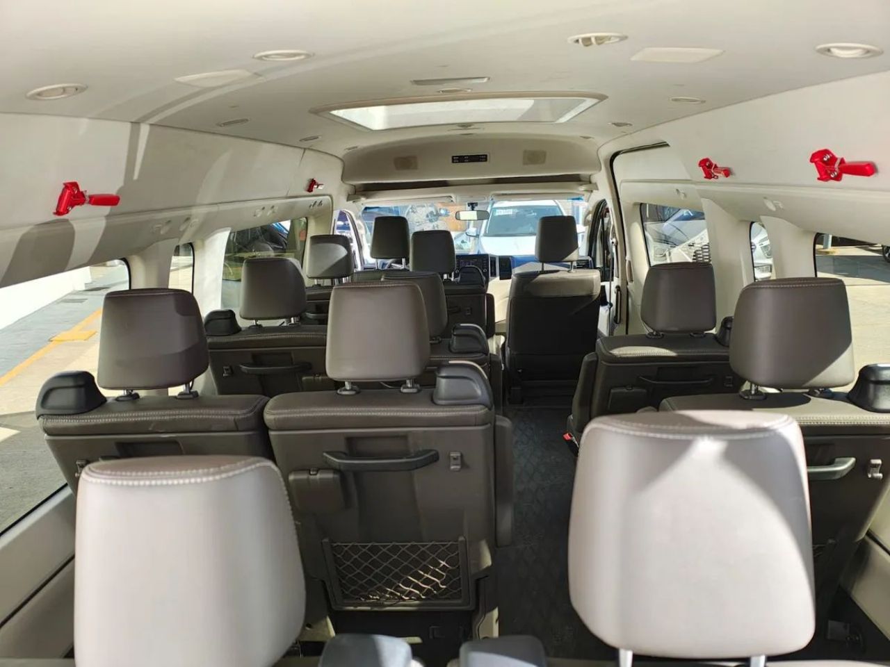 Toyota Hiace Usada en Córdoba, deRuedas
