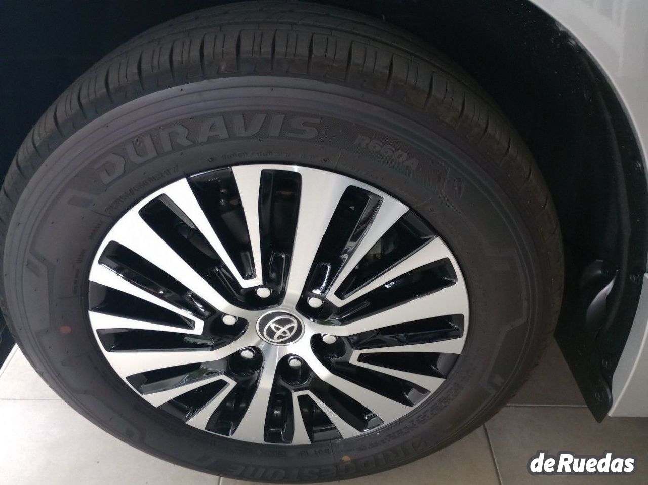 Toyota Hiace Nueva en Mendoza, deRuedas