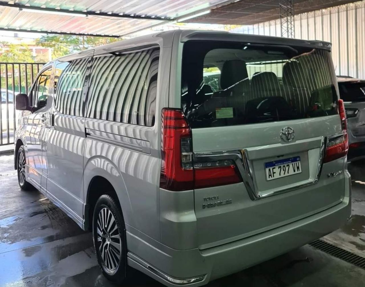 Toyota Hiace Nueva en San Juan, deRuedas