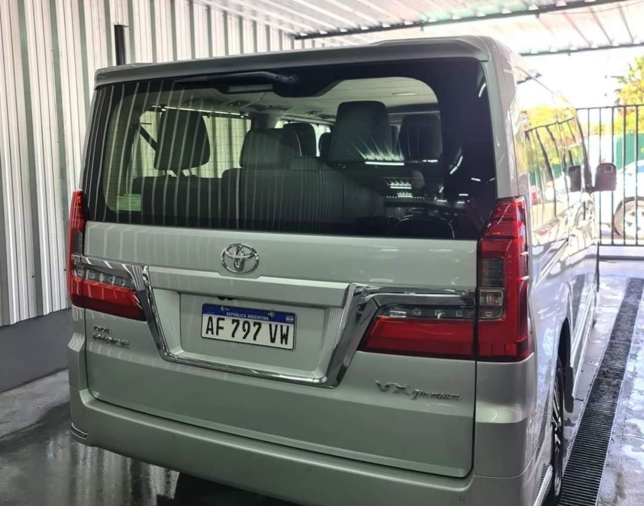 Toyota Hiace Nueva en San Juan, deRuedas