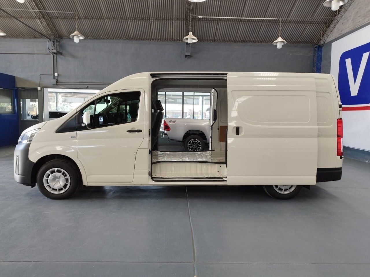 Toyota Hiace Nueva en Mendoza, deRuedas