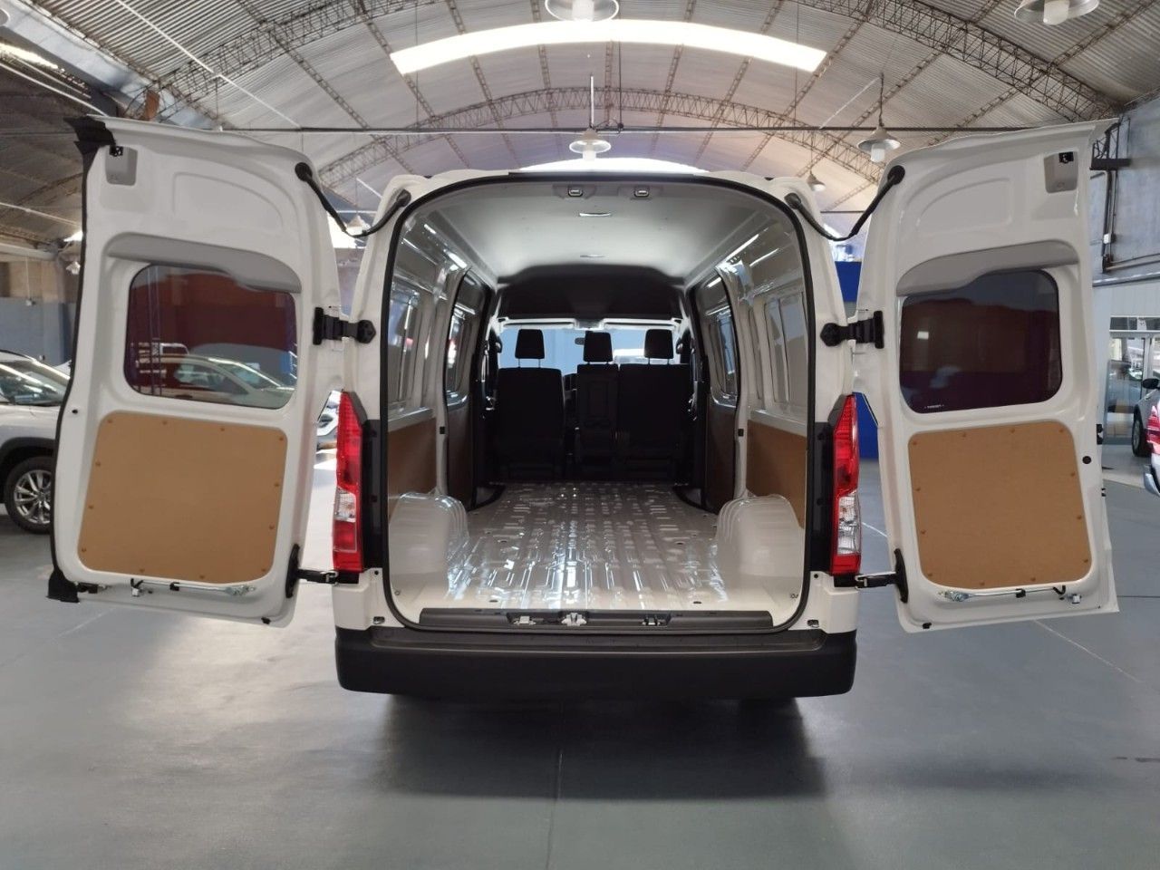 Toyota Hiace Nueva en Mendoza, deRuedas