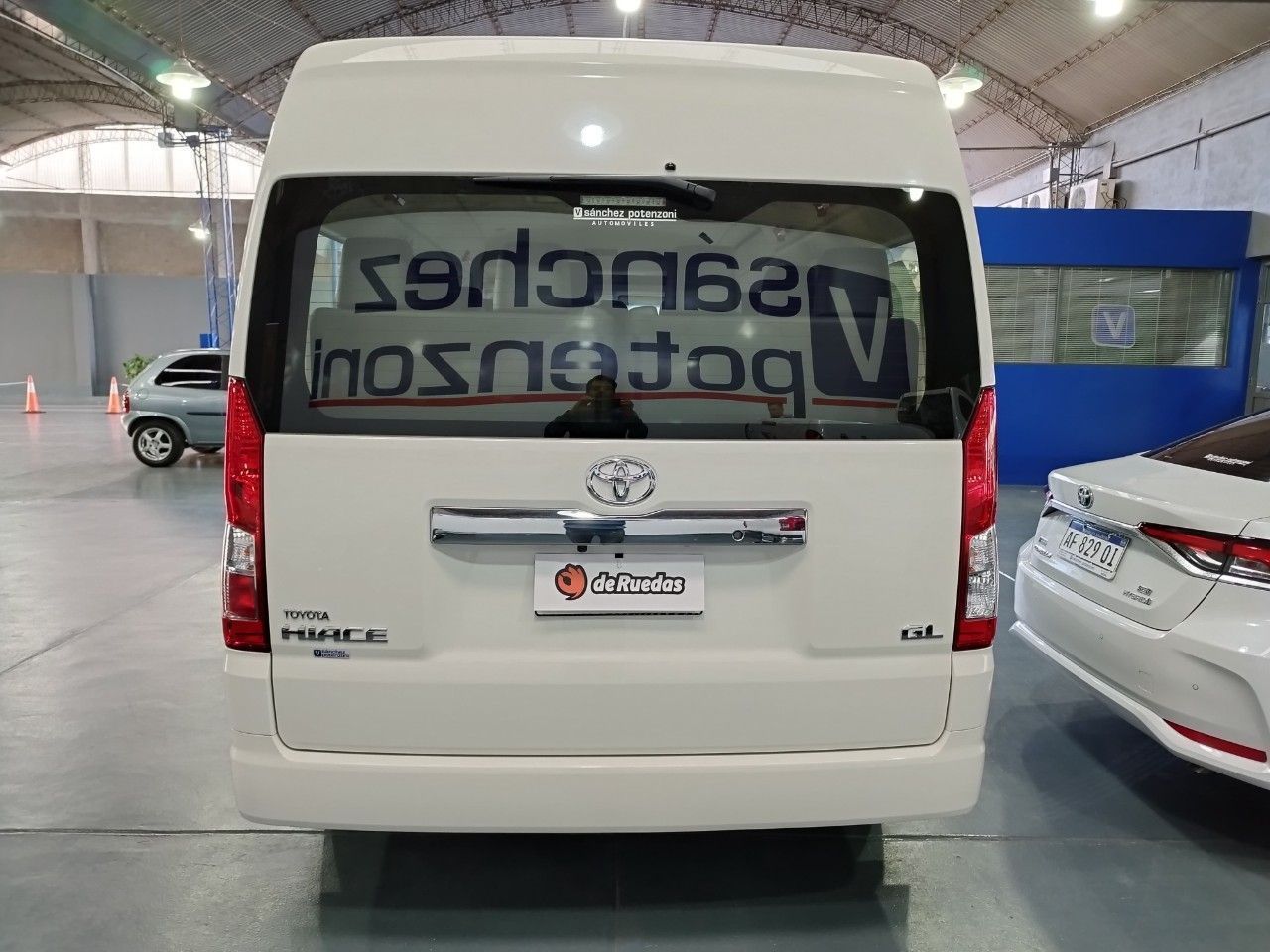 Toyota Hiace Nueva en Mendoza, deRuedas