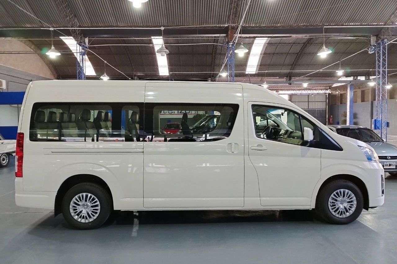Toyota Hiace Nueva en Mendoza, deRuedas