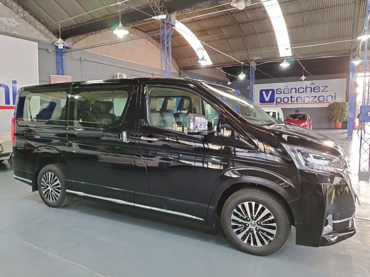 Toyota Hiace Nueva en Mendoza, deRuedas