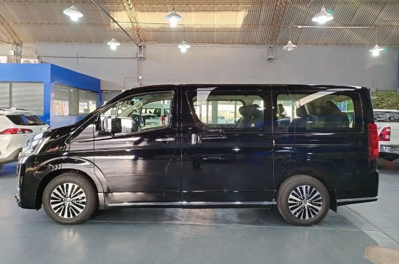 Toyota Hiace Nueva en Mendoza, deRuedas