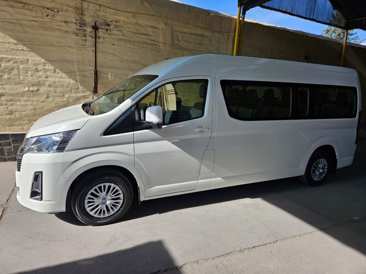 Toyota Hiace Nueva en Mendoza, deRuedas