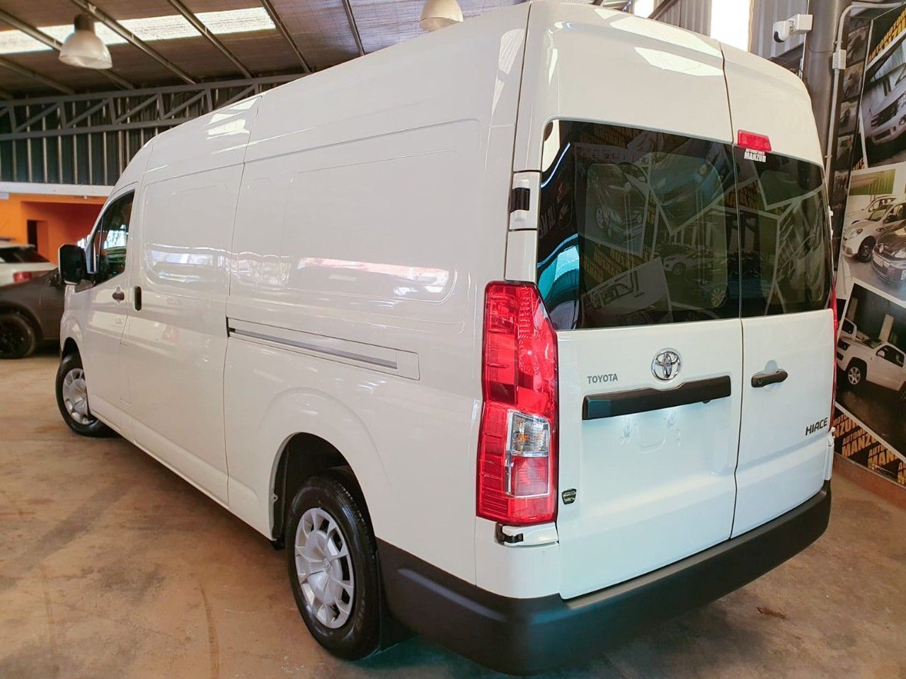 Toyota Hiace Nueva en Mendoza, deRuedas
