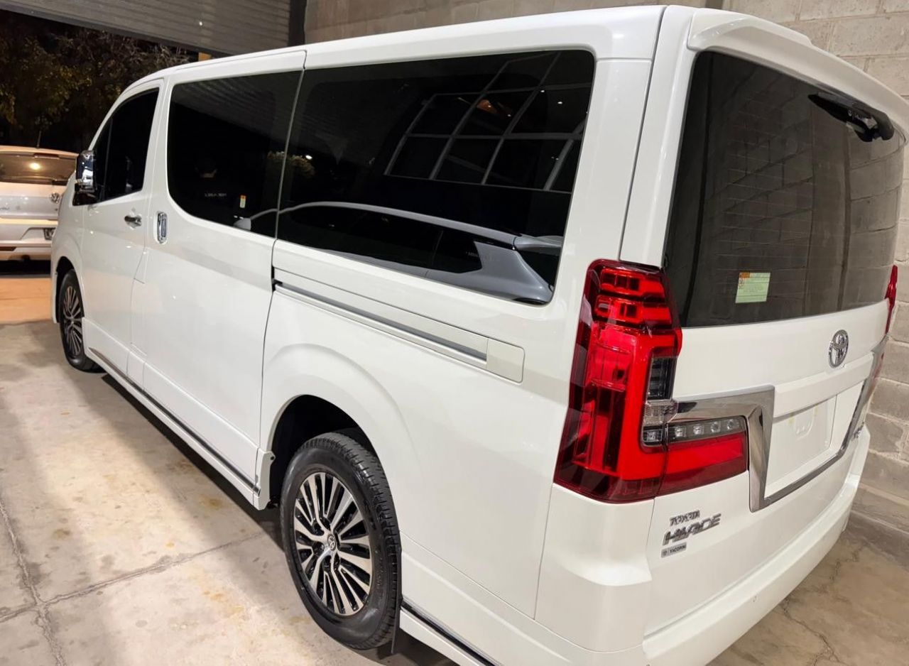 Toyota Hiace Usada Financiado en Mendoza, deRuedas