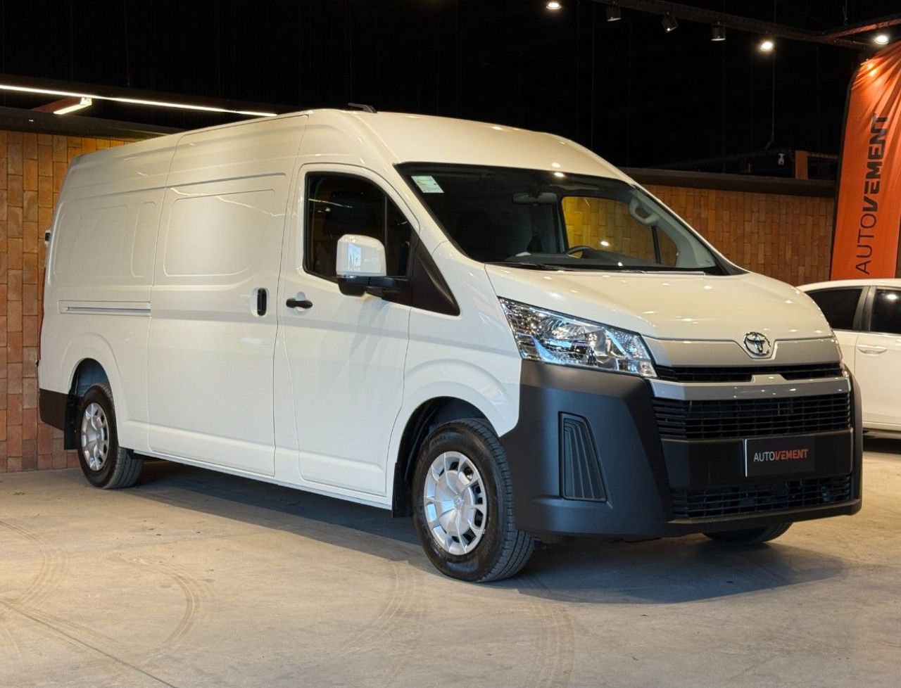Toyota Hiace Nueva en Córdoba, deRuedas